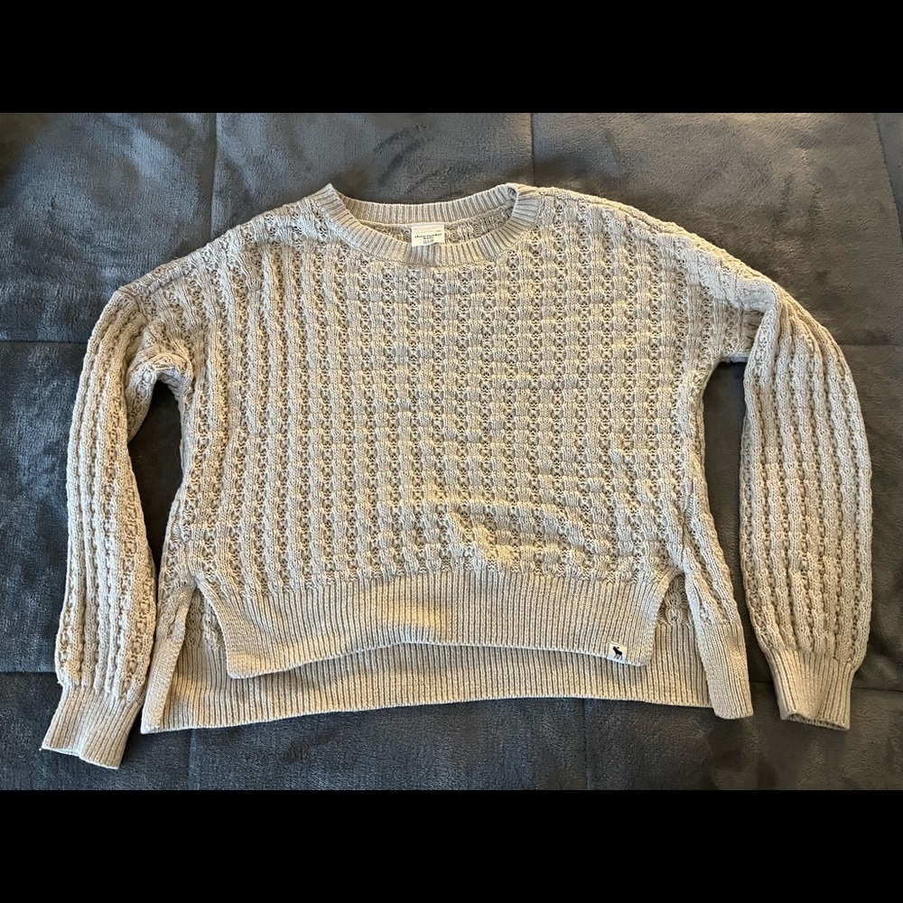 Brand: Abercrombie kids Size: 11/12 Color: Beige